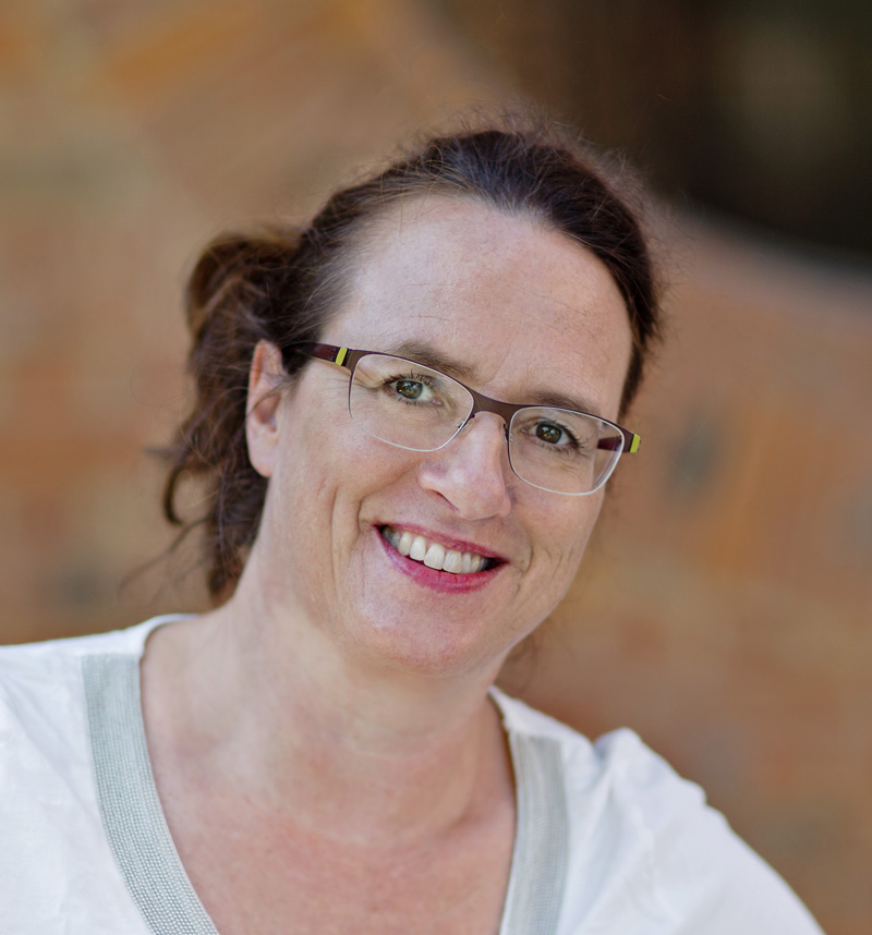 Dieses Bild zeigt Prof. Dr. Cordula Kropp