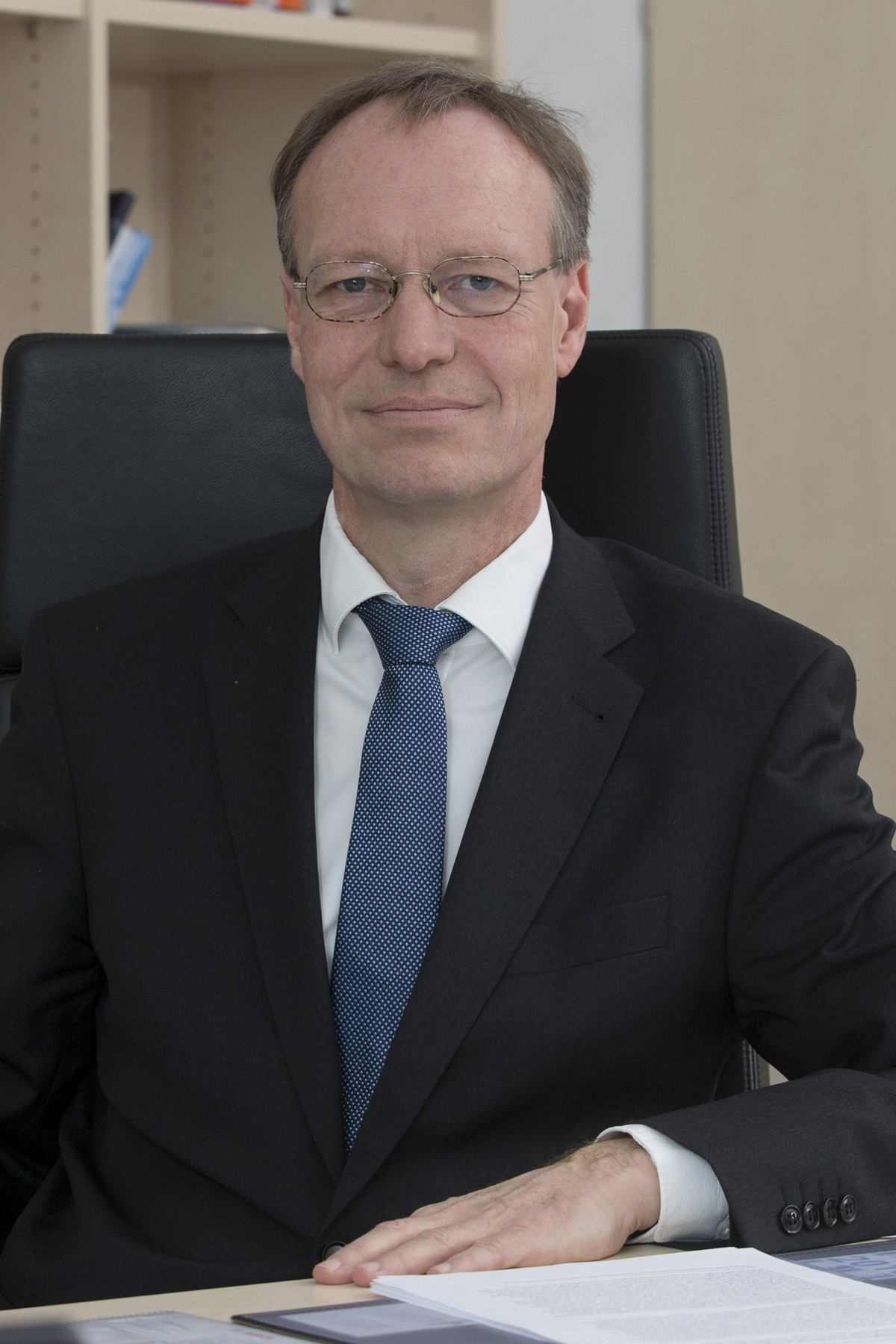 This picture shows Prof. Oliver Sawodny