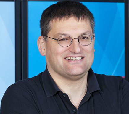 Dieses Bild zeigt Prof. Dr. Michael M. Resch