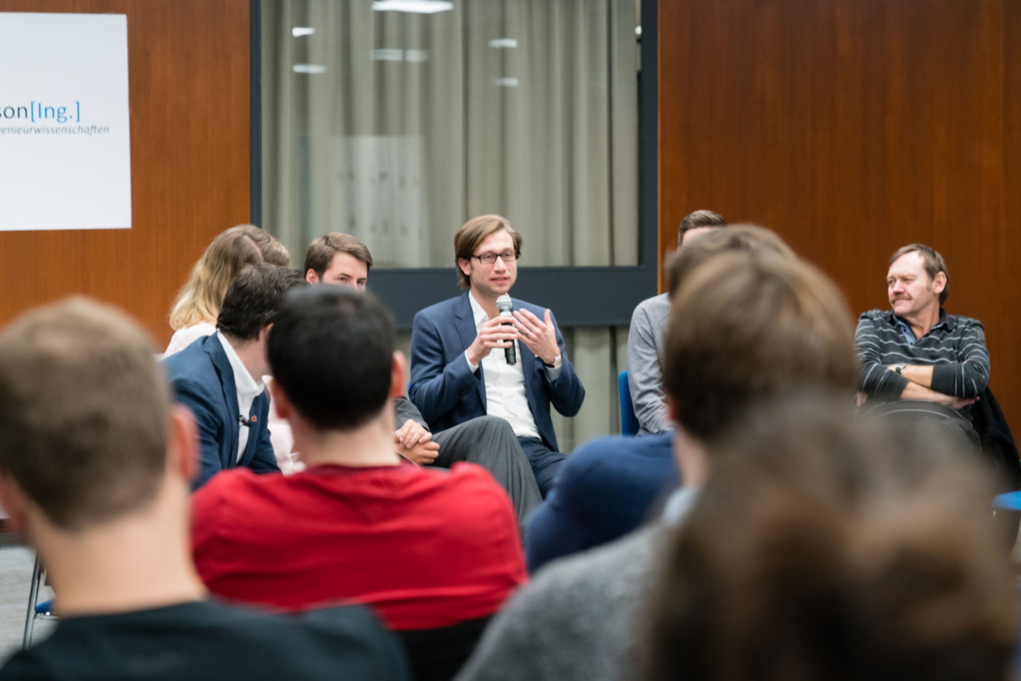vor Kurzem haben die Stuttgarter Change Labs im Rahmen einer Podiumsdiskussion bekanntgegeben, welche studentischen Projekte im Wintersemester Förderung erhalten werden