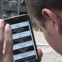 Person with visual impairment tests the barrier-free app.