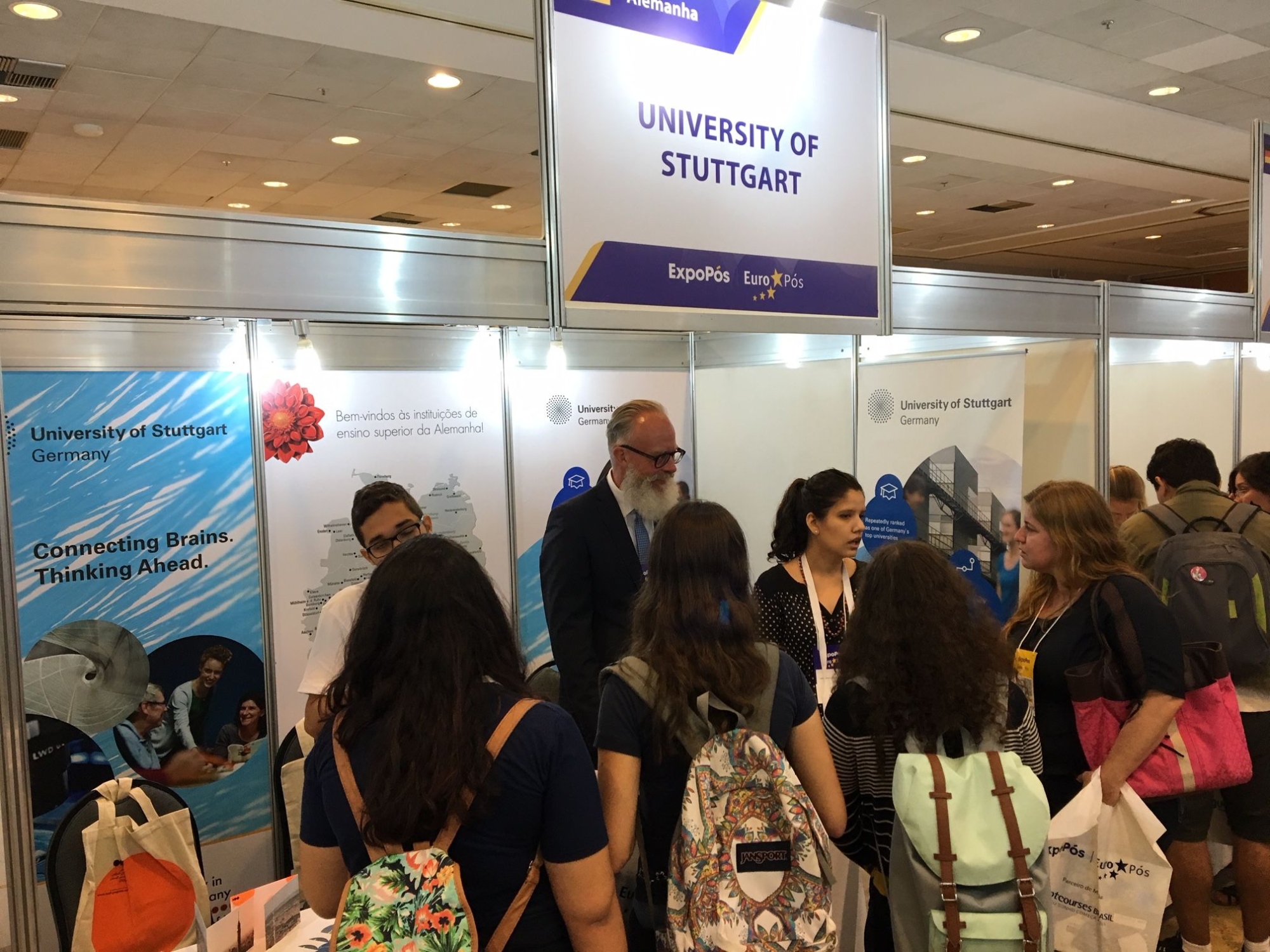Uni Stuttgart-Stand auf der Europós Brasilien 2018