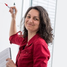 Jun.-Prof. Dr. rer. nat. Maria Fyta, Forscherin am Institut für Computerlinguistik der Universität Stuttgart