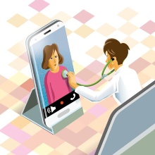 Ärztin untersucht Patientin am Handy (Symbolbild)