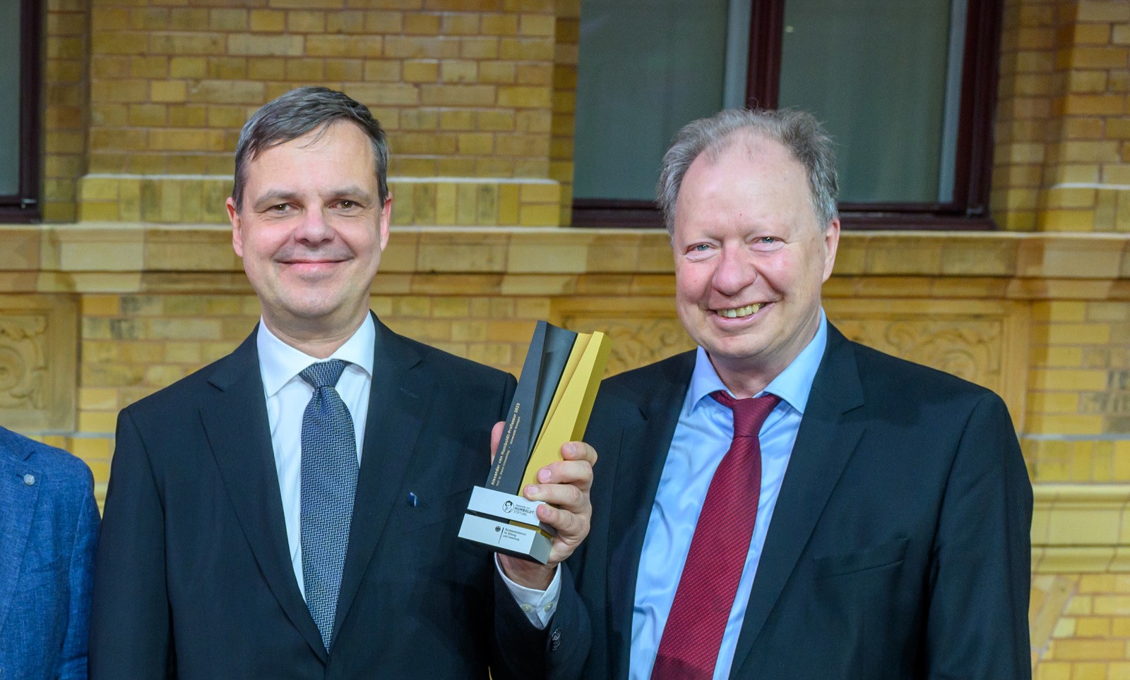 Dieter Schmalstieg, Alexander von Humboldt Professor of Visual Computing at the University of Stuttgart, with his trophy.