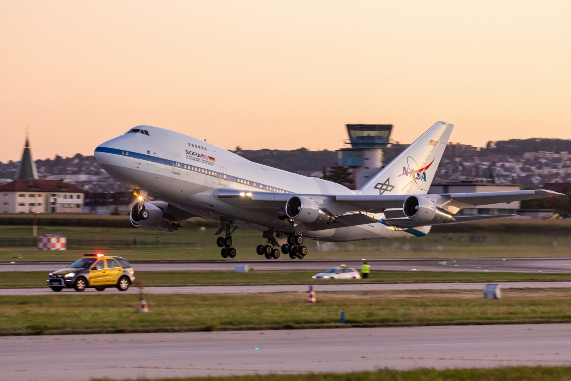 SOFIA am Flughafen Stuttgart