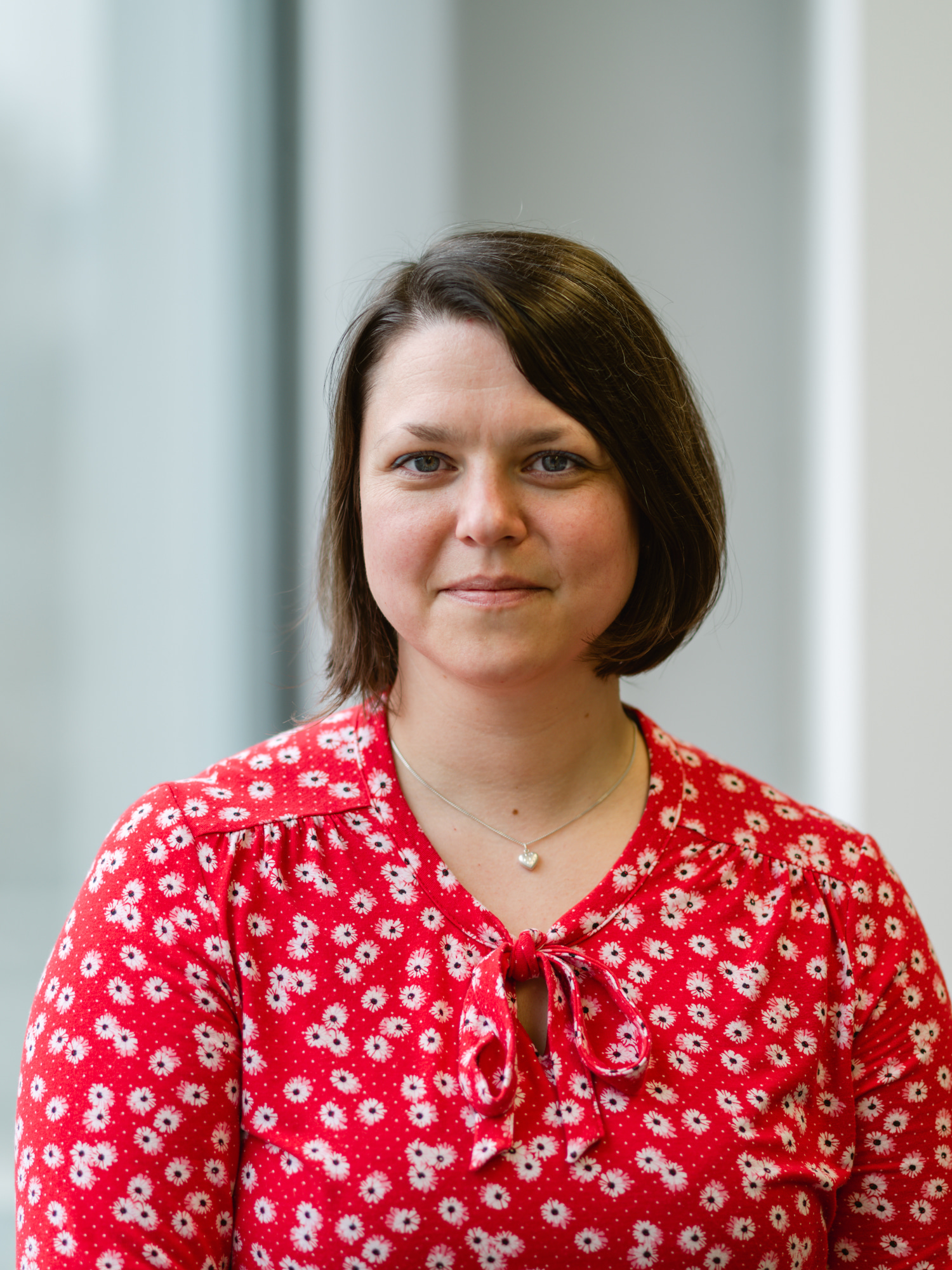 Jun.-Prof. Maria Wirzberger, Leiterin der Abteilung für Lehren und Lernen mit intelligenten Systemen am Institut für Erziehungswissenschaft der Universität Stuttgart