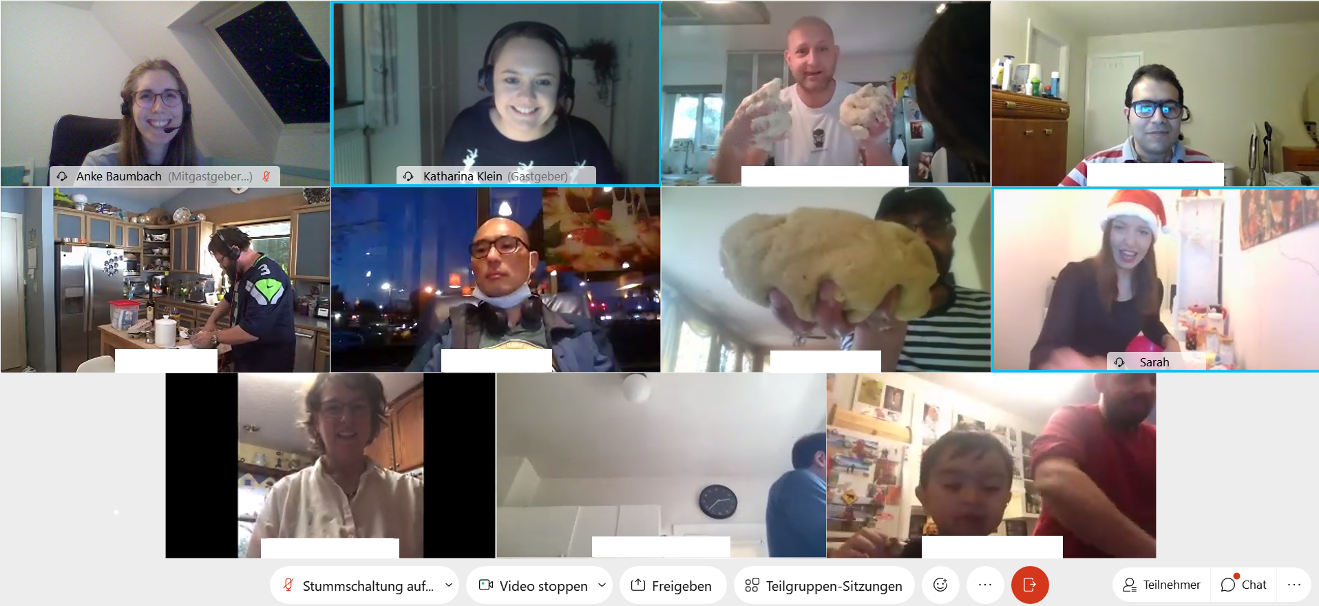 Screenshot aller Teilnehmer*innen des virtuellen Plätzchenbackens.