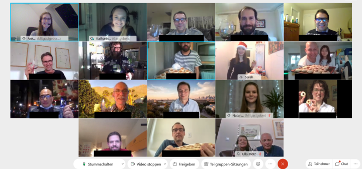 Screenshot aller Teilnehmer*innen der virtuellen Weinprobe.