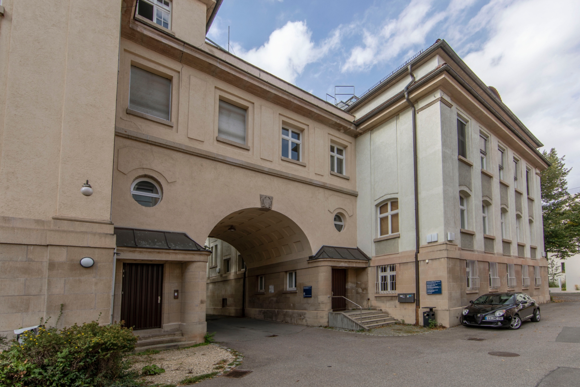 This image shows: Azenbergstr. 16