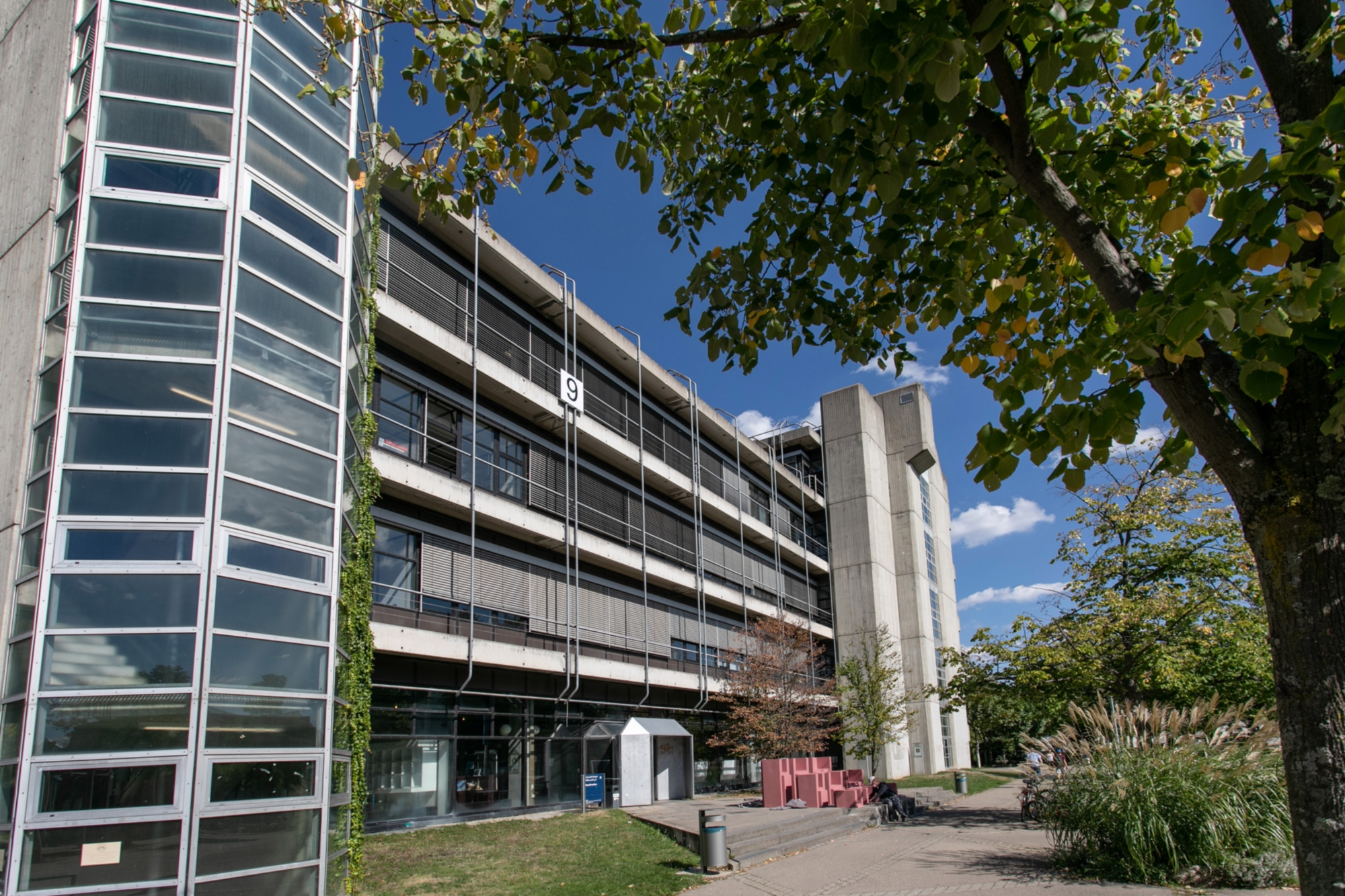 Dieses Bild zeigt: Ingenieur­wissen­­schaftliches Zentrum (IWZ I)