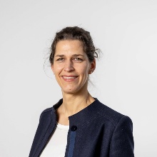 This image shows Carolin Küchle